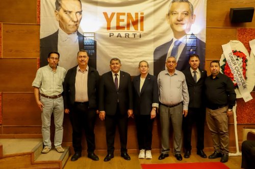 arif-uyguner-yeni-parti-bayindir-ilce-baskanligina-secildiyeni-parti-bayindir-ilce-teskilatin.jpg