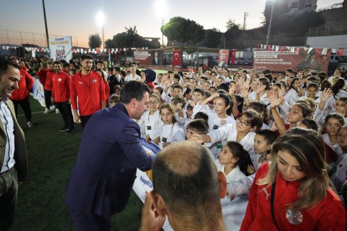 bayraklida-spor-sezonu-coskuyla-basladi-8.jpeg