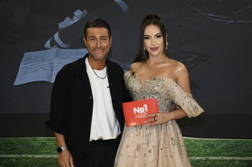 ari-barutoglu-hande-2.jpg