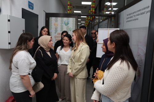 baskan-mutlu-oyun-evi-miniklerinin-yeni-donem-heyecanina-ortak-oldu-7-001.jpeg