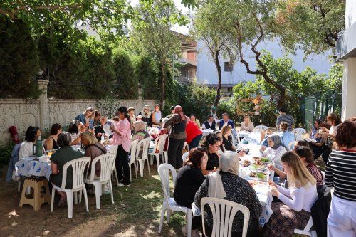 buca-bahce-bulusmasi-06.jpeg