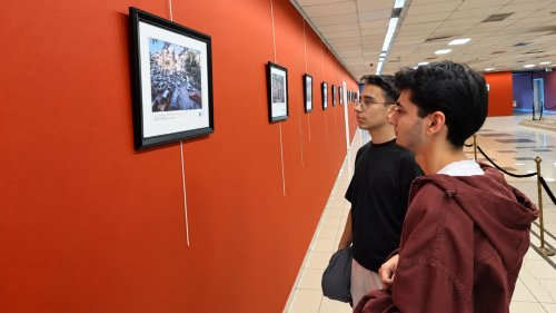ege-universitesi-ve-anadolu-ajansi-fotograflarla-gazzedeki-drama-dikkat-cekti-4.jpg