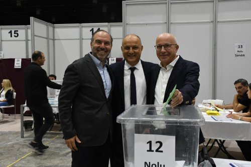 tolga-ugurel-secim.jpg