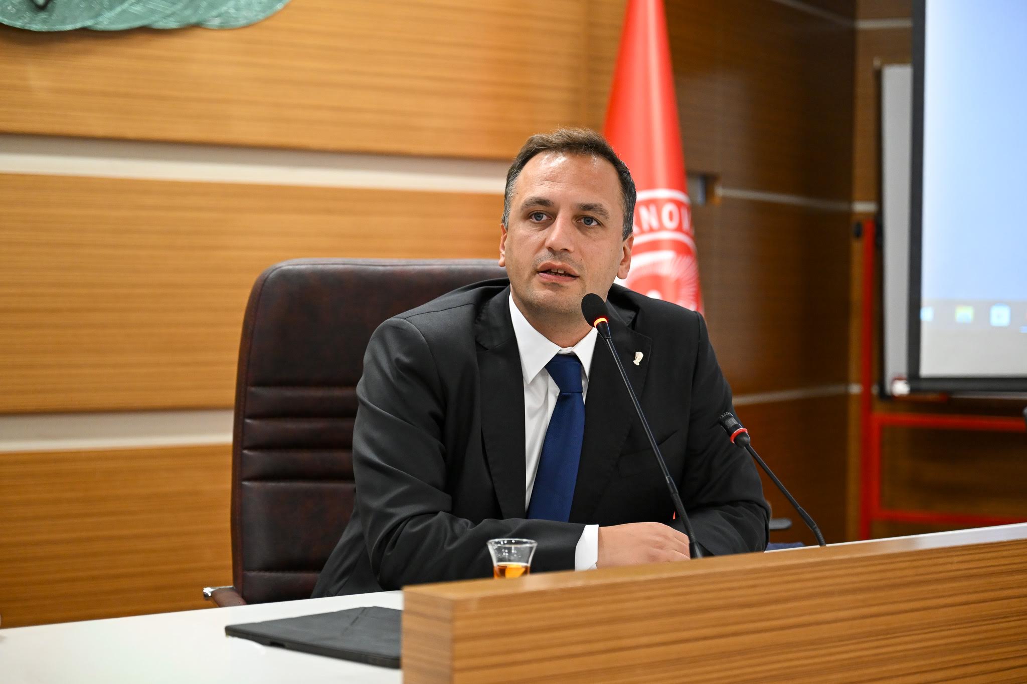 eee-002.jpg