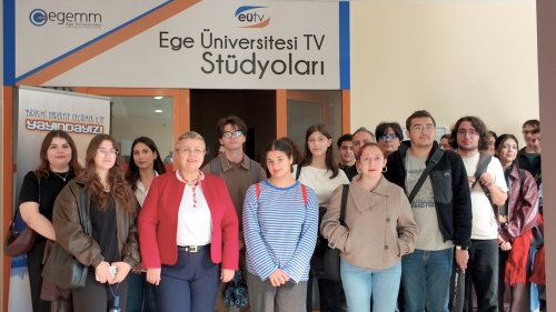 gelecegin-gazetecileri-meslegin-mutfagiyla-tanisti-5.jpg