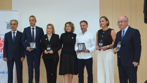 eude-cocuk-onkoloji-hastalari-icin-ayakta-tedavi-birimi-acildi-6.jpg