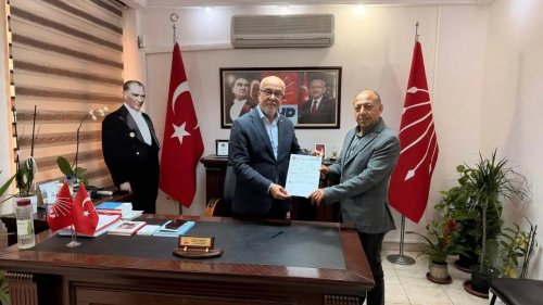 ektiden-24-saatte-3-rozet-chp-bagimsiz-yeni-parti-chp-6ad37e4517a20.webp
