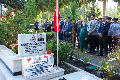 1-aliagali-sehit-oguz-ozgur-cevik-sehadetinin-10-yilinda-anildi.jpg