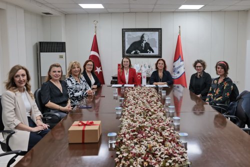 konak-belediyesi-ve-tevden-egitime-destek-3.jpeg
