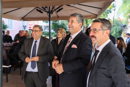 buca-belediyesi-galeri-hamam-sergi4.jpg