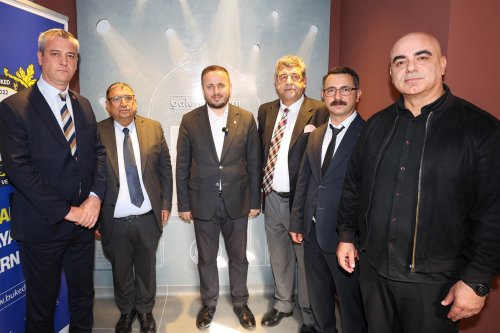 buca-belediyesi-galeri-hamam-sergi9.jpg