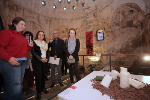cumhuriyetin-isigi-tarihi-killioglu-hamaminda-sanatla-bulustu-7.jpeg