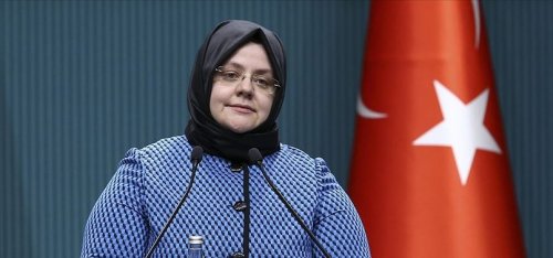 806x378-aile-calisma-ve-sosyal-hizmetler-bakani-zehra-zumrut-selcuk-son-2-yilda-23-bin-277-kisiye-ulastik-1596612747337.jpg