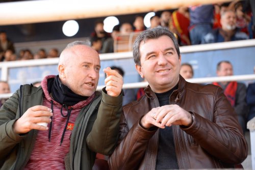 bergamaspor3--belediye-baskani-hakan-kostu-ile-kulup-baskani-bilir-altay.jpeg