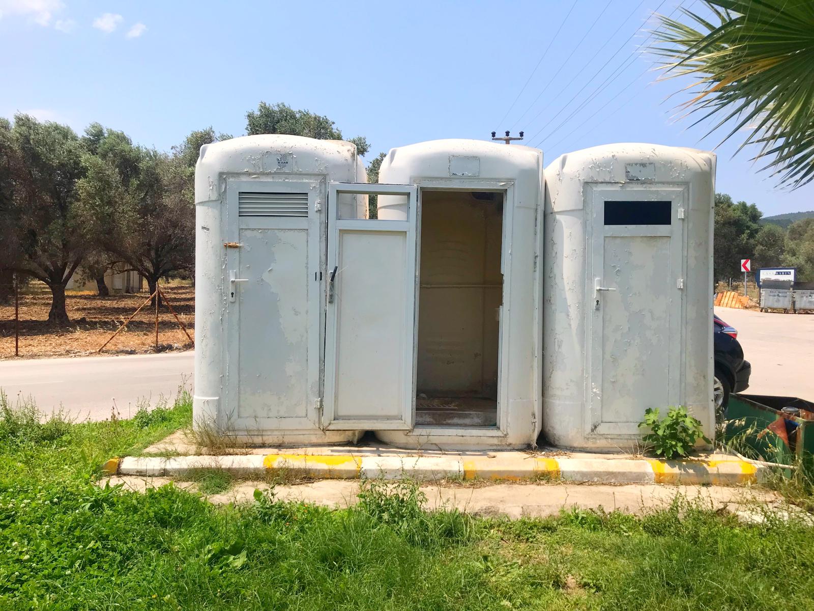 Urla'da Celal Çınar Parkı bakımsızlığa terk edildi