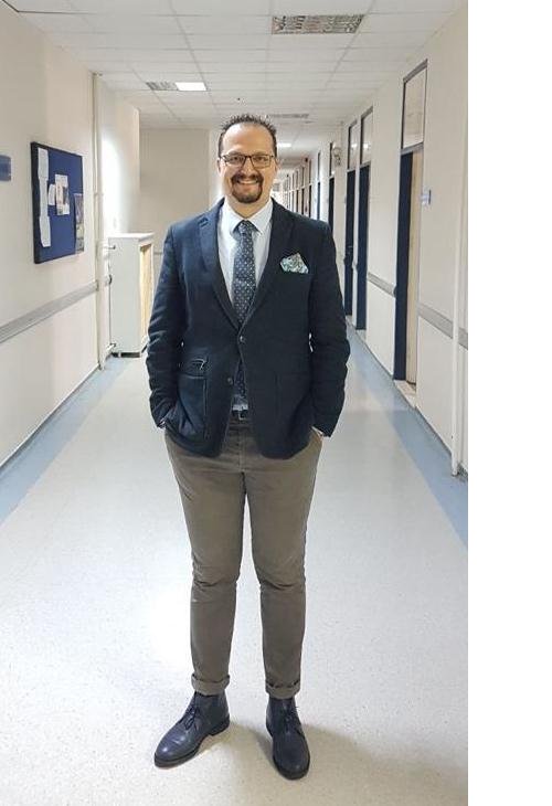 ege-universitesi-tip-fakultesi-genel-cerrahi-anabilim-dali-ogretim-uyesi-prof.dr.ozer-makay.jpg