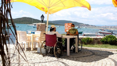 engelsiz-bir-tatil-icin-ayvalik-(5).jpg