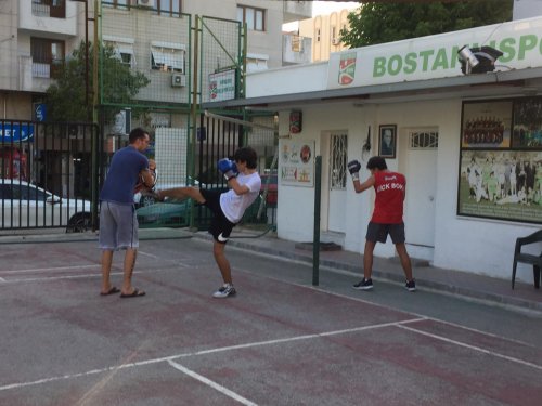 kick-boks-bahcede-3.jpg