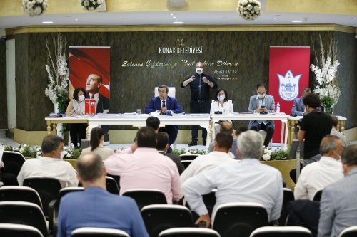 konak’ta-normallesme-surecindeki-ilk-meclis-toplantisi-yapildi-(3).jpeg