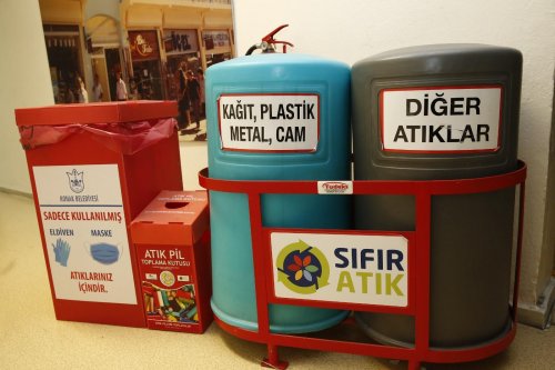 konak-belediyesi-‘sifir-atik-belgesi’-aldi-(3).jpeg