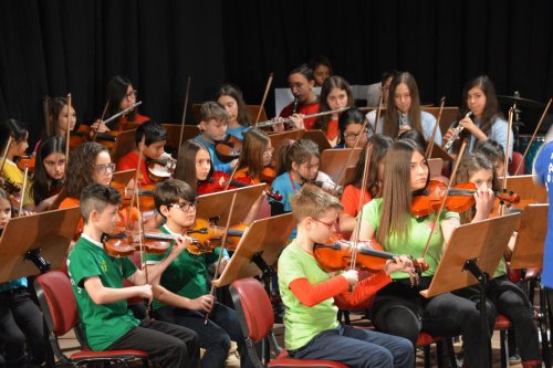 narlidere’de-‘cocuk-senfoni-orkestrasi’-kuruluyor-(2).jpg