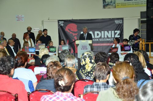 narlidere’de-8-mart-icin-anlamli-program-(1).jpg