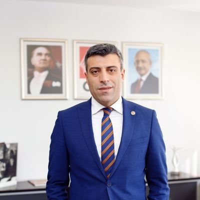 CHP'li milletvekili Cumhurbaşkanı adaylığını açıkladı