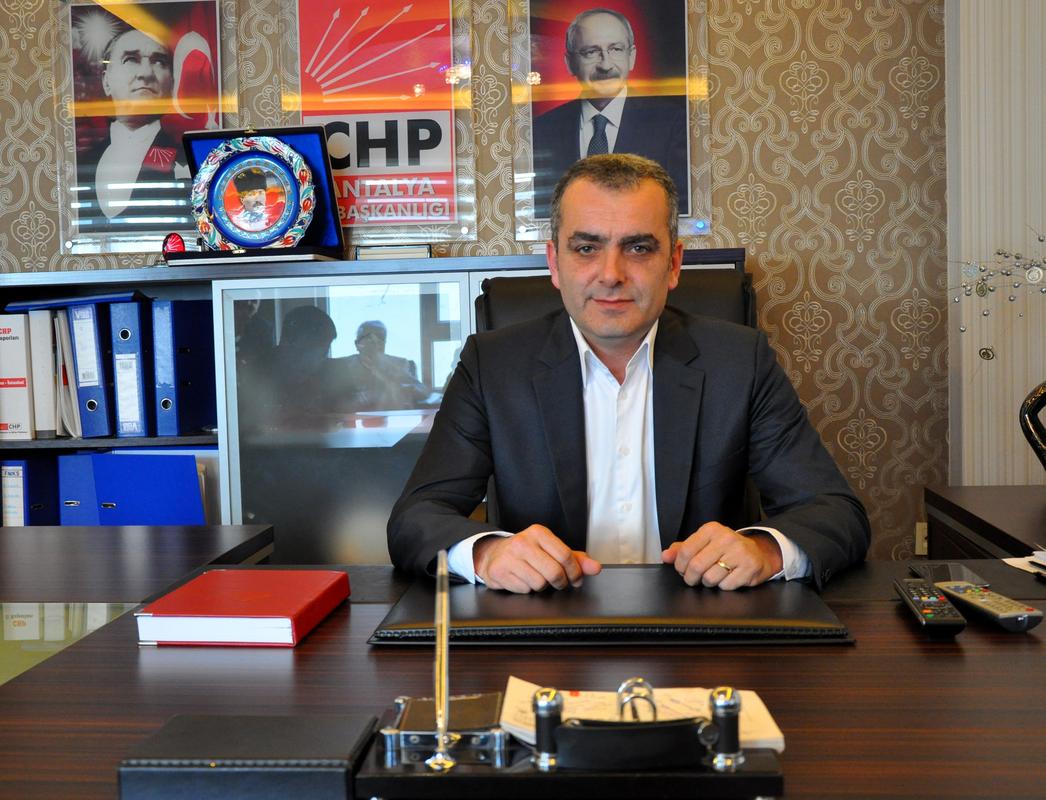 semih-esen.jpg semih-esen.jpg