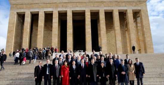 soyer_ve_baskanlardan_anitkabir_ziyareti_h28029_65b80.jpg