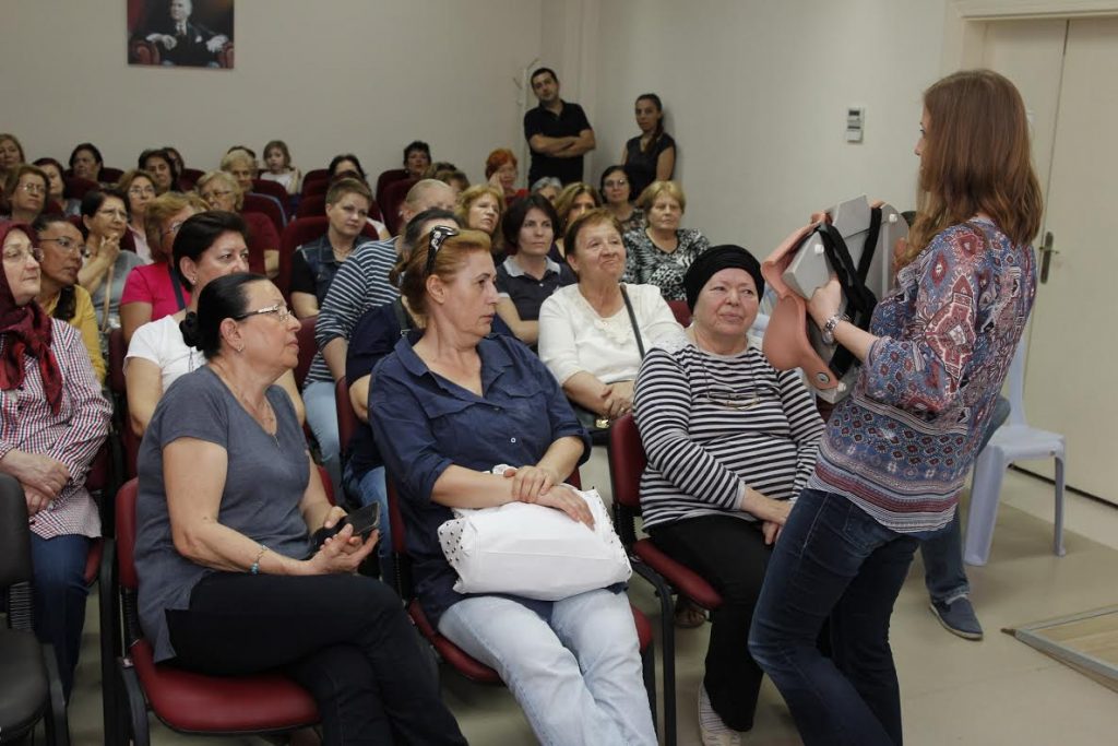 000fa544-648c-40db-8617-10d051d4e58a