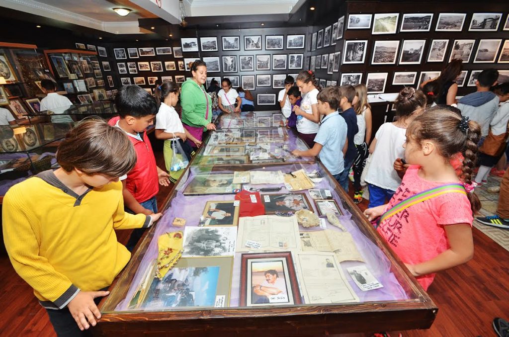 8aa4cb97-f74f-4e8f-b1e1-f8fbecc351bc