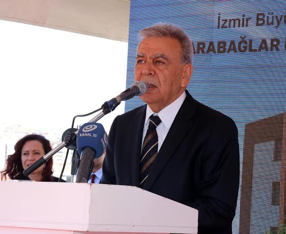 1210f5f2-5625-4cf5-84c7-eadfd21b43b4